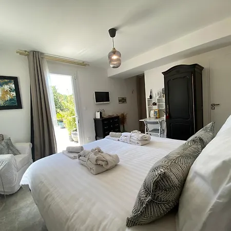 Alba En Provence Bed & Breakfast